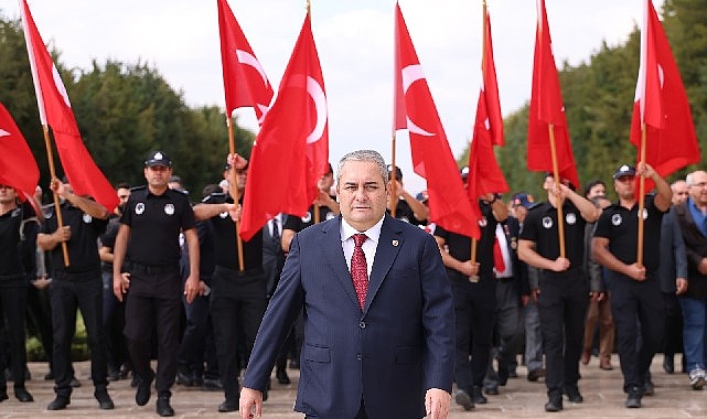 Keçiören Belediye Başkanı Mesut Özarslan'dan 29 Ekim Cumhuriyet Bayramı Mesajı Keçiören Belediye Başkanı Mesut Özarslan'dan 29 Ekim Cumhuriyet Bayramı Mesajı