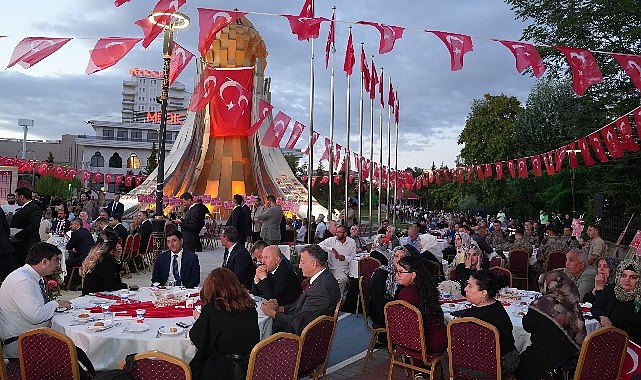 Keçiören'de 15 Temmuz Şehitleri dualarla anıldı Keçiören'de 15 Temmuz Şehitleri dualarla anıldı