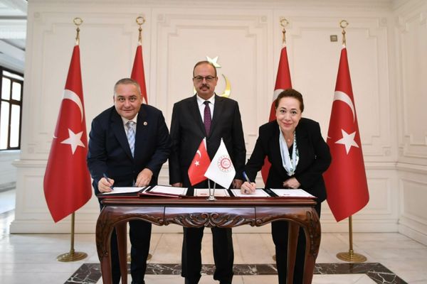 Keçiören’de özel gereksinimli bireyler ve yaşlılara yönelik iki proje Keçiören’de özel gereksinimli bireyler ve yaşlılara yönelik iki proje