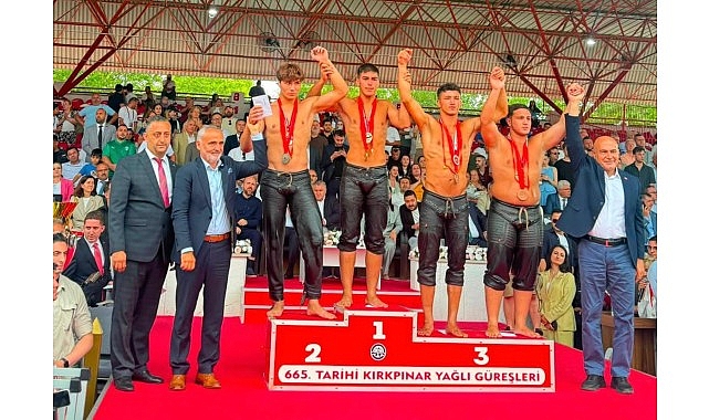 Keçiörenli Sporcular Avrupa'da ve Kırkpınar'da Zirveye Çıktı Keçiörenli Sporcular Avrupa'da ve Kırkpınar'da Zirveye Çıktı