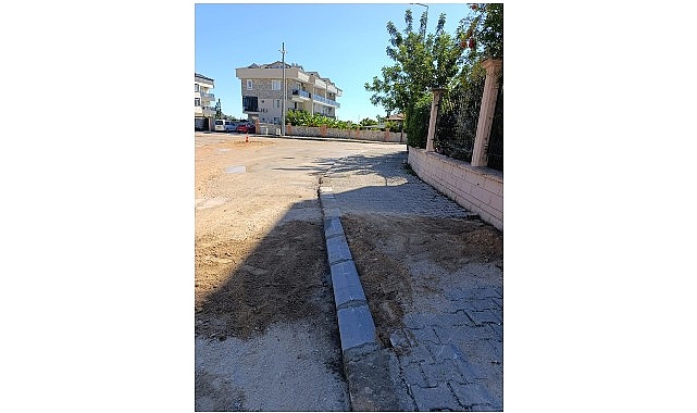 Kemer'de altyapı çalışmaları sürüyor Kemer'de altyapı çalışmaları sürüyor