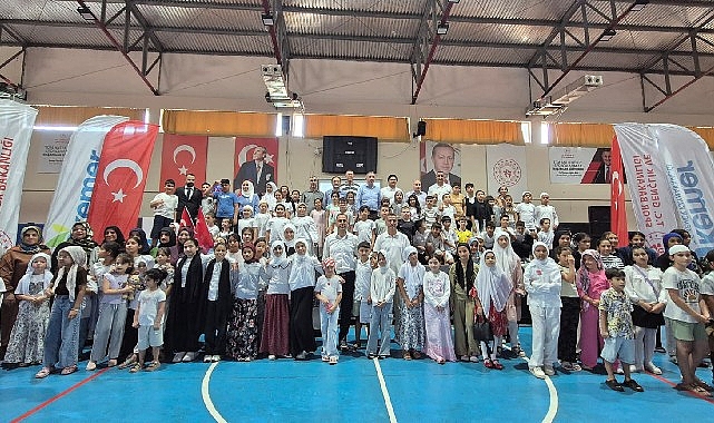 Kemer'de Yaz Kur'an Kursları sona erdi Kemer'de Yaz Kur'an Kursları sona erdi