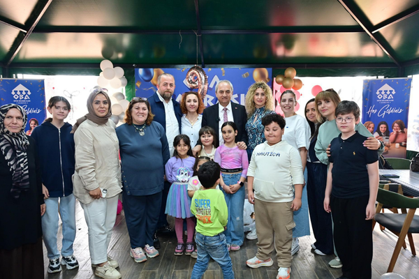 Kepez'deki Ortak Buluşma Alanı 6 ayda 18 bin kişiyi ağırladı Kepez'deki Ortak Buluşma Alanı 6 ayda 18 bin kişiyi ağırladı