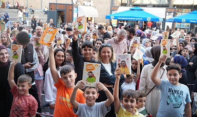 Kitap şöleni rekorla taçlandı Kitap şöleni rekorla taçlandı
