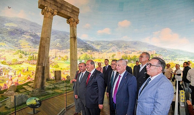 KKTC 5. Cumhurbaşkanı Ersin Tatar Osmangazi Belediyesi'nin Ev Sahipliğinde Bursa'da KKTC 5. Cumhurbaşkanı Ersin Tatar Osmangazi Belediyesi'nin Ev Sahipliğinde Bursa'da