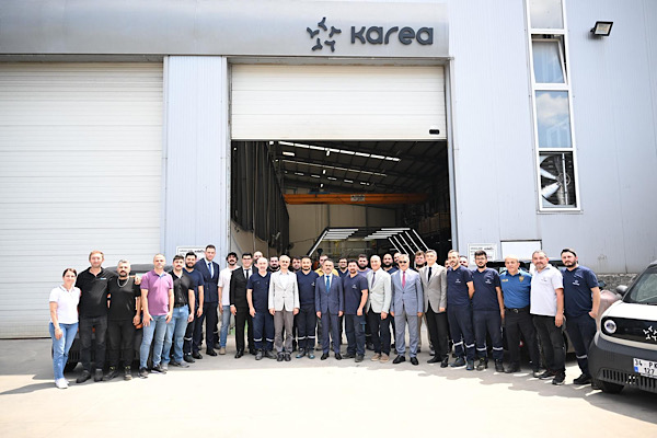 Kocaeli Valisi Aktaş, KAREA üretim tesisini ziyaret etti Kocaeli Valisi Aktaş, KAREA üretim tesisini ziyaret etti