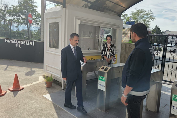Kocaeli'de okulda güvenlik denetimi yapıldı Kocaeli'de okulda güvenlik denetimi yapıldı
