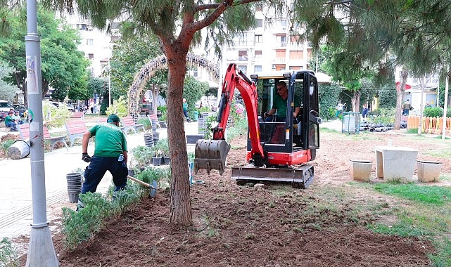 Konak'ın parklarında bakım seferberliği Konak'ın parklarında bakım seferberliği