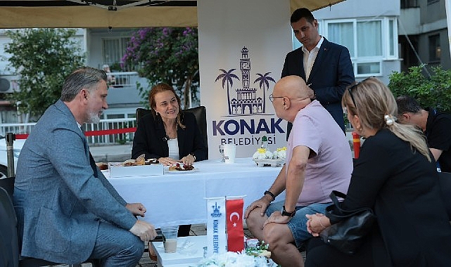 Konak'ta söz komşuların: Başkan Mutlu, Mehmet Ali Akman'da talepleri dinledi Konak'ta söz komşuların: Başkan Mutlu, Mehmet Ali Akman'da talepleri dinledi
