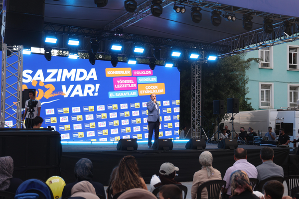 Konya Kültür Günleri Bozkır'da sürüyor: Başkan Altay vatandaşlarla buluştu Konya Kültür Günleri Bozkır'da sürüyor: Başkan Altay vatandaşlarla buluştu