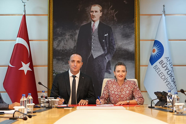Konyaaltı ve Antalya Büyükşehir Belediyesi'nden asfalt çalışmaları için iş birliği
Konyaaltı ve Antalya Büyükşehir Belediyesi'nden asfalt çalışmaları için iş birliği