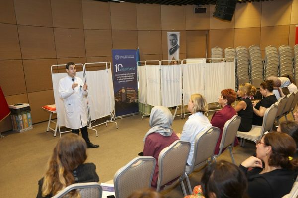 Küçükçekmece Belediyesi personeline damar sağlığı taraması Küçükçekmece Belediyesi personeline damar sağlığı taraması