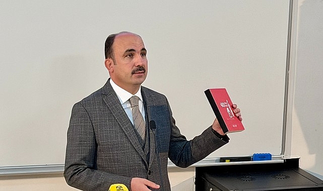 Kudüs Çalışma Grubu Öncülüğünde Naci El-Ali'nin Eserlerinden “40 Çizgi 40 Öykü" Adlı Kitap Hazırlandı Kudüs Çalışma Grubu Öncülüğünde Naci El-Ali'nin Eserlerinden “40 Çizgi 40 Öykü" Adlı Kitap Hazırlandı