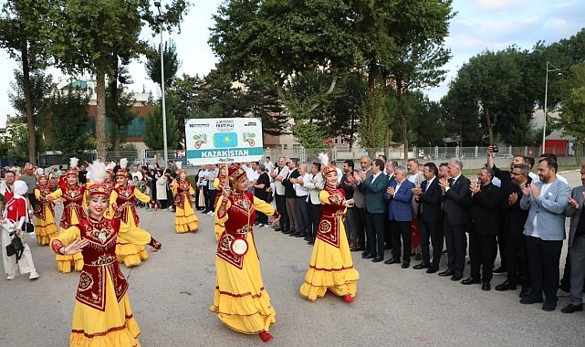 Kültür Sanat Festivali Çadır Etkinlikleriyle Son Buldu Kültür Sanat Festivali Çadır Etkinlikleriyle Son Buldu