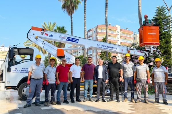 Kumluca Belediyesi filosuna hidrolik platform aracı kattı Kumluca Belediyesi filosuna hidrolik platform aracı kattı