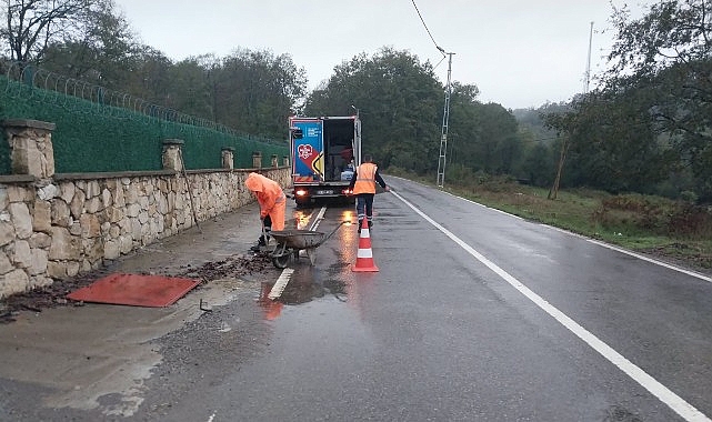  Kuvvetli Yağış İstanbul'da Etkisini Sürdürüyor