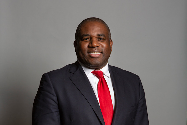 Lammy’den Starmer’a övgü: Büyük övgüyü hak ediyor Lammy’den Starmer’a övgü: Büyük övgüyü hak ediyor