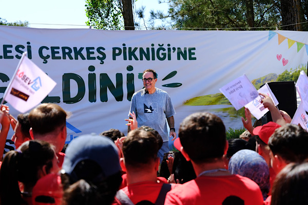 LÖSEV'den büyük aile pikniği LÖSEV'den büyük aile pikniği