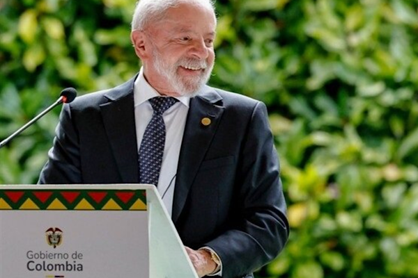 Lula, Yüksek Mahkeme'de dava önceliklendirmesini düzenleyen yasayı onayladı Lula, Yüksek Mahkeme'de dava önceliklendirmesini düzenleyen yasayı onayladı