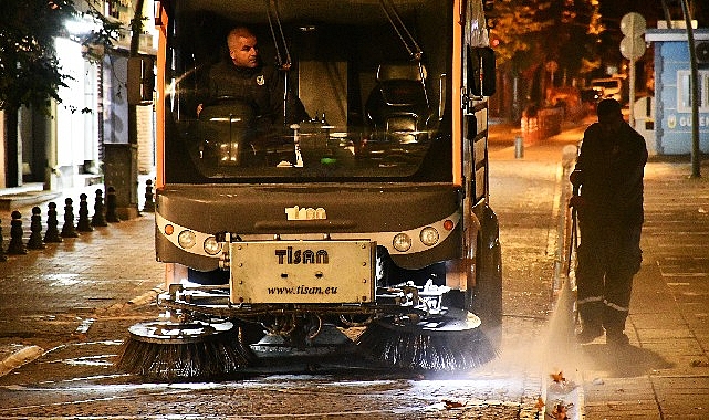 Lüleburgaz uyanmadan temizlik başlıyor Lüleburgaz uyanmadan temizlik başlıyor