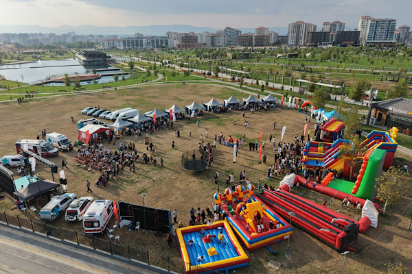 Malatya’da Sağlıklı Çocuk Festivali düzenlendi Malatya’da Sağlıklı Çocuk Festivali düzenlendi