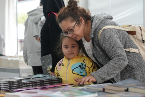 Maltepe Kitap Günleri’nde edebiyat ve düşünce buluşmaları Maltepe Kitap Günleri’nde edebiyat ve düşünce buluşmaları