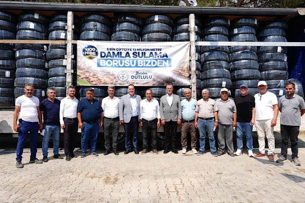 Manisa’da 1.159 çiftçiye 13,2 milyon liralık damla sulama desteği Manisa’da 1.159 çiftçiye 13,2 milyon liralık damla sulama desteği