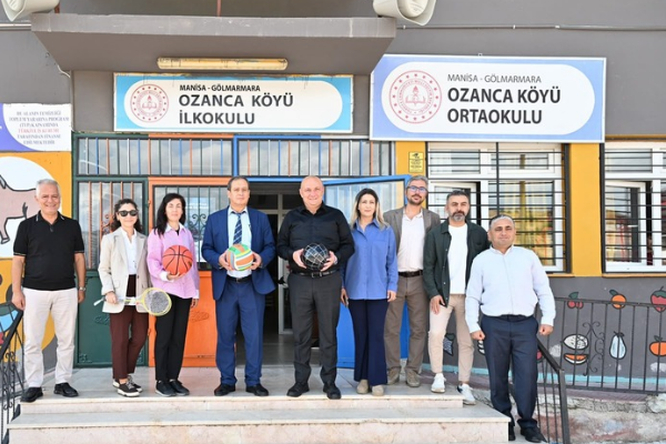 Manisa’da 430 okula spor malzemesi desteği Manisa’da 430 okula spor malzemesi desteği