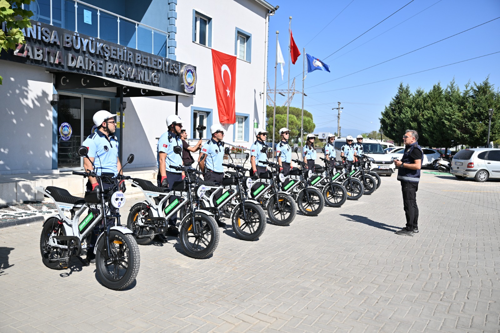 Manisa’da bisikletli zabıta ekipleri çevre denetimine başladı Manisa’da bisikletli zabıta ekipleri çevre denetimine başladı