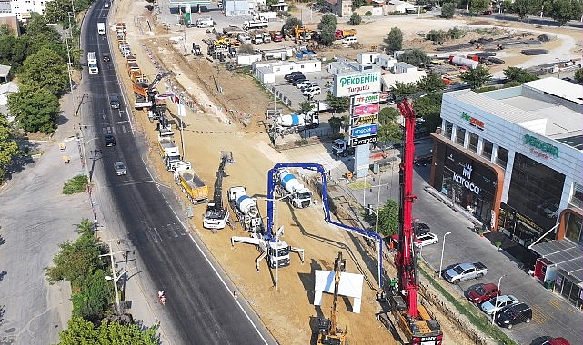 Manisa'nın Ulaşım Ağına Güç Katacak Ergenekon Köprülü Kavşağı'nın Temeli Atıldı Manisa'nın Ulaşım Ağına Güç Katacak Ergenekon Köprülü Kavşağı'nın Temeli Atıldı