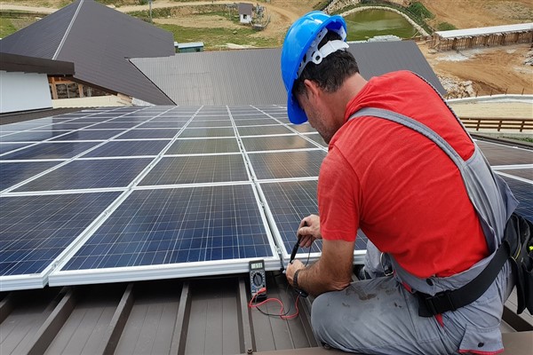 Masfen Enerji, 10,2 milyon dolarlık GES kurulum sözleşmesi imzaladı Masfen Enerji, 10,2 milyon dolarlık GES kurulum sözleşmesi imzaladı