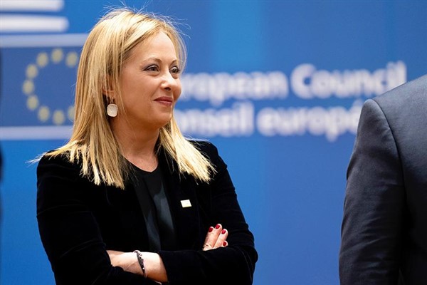 Meloni: İtalya Avrupa finans piyasalarının denetiminde yeniden öncü Meloni: İtalya Avrupa finans piyasalarının denetiminde yeniden öncü