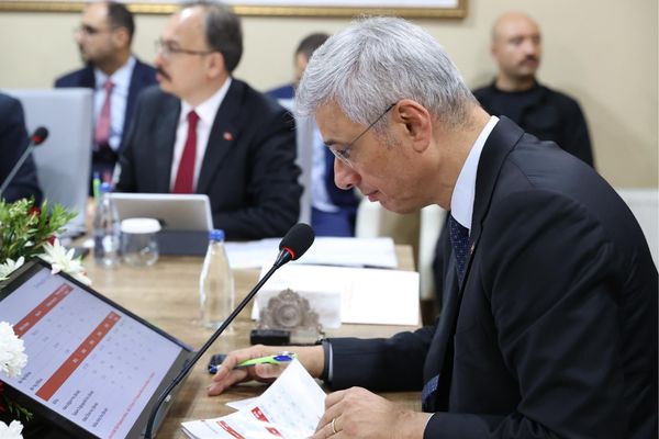 Memişoğlu, GE HealthCare heyetiyle görüştü Memişoğlu, GE HealthCare heyetiyle görüştü
