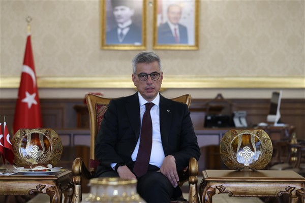 Memişoğlu: Ortak bir sağlık ekosistemi oluşturulması konularını ele aldık Memişoğlu: Ortak bir sağlık ekosistemi oluşturulması konularını ele aldık