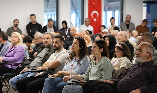 Mete Yarar, Kocaeli Kitap Fuarı'nda konuştu; “Bugün gelinen nokta Türkiye'yi savaştan koruyor" Mete Yarar, Kocaeli Kitap Fuarı'nda konuştu; “Bugün gelinen nokta Türkiye'yi savaştan koruyor"