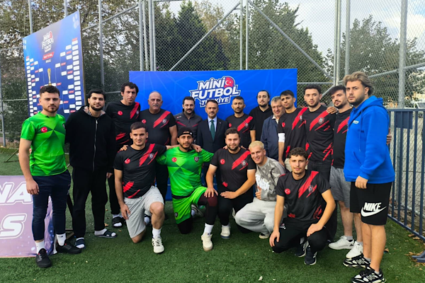 Mini Futbol Türkiye Şampiyonası Kocaeli'de başladı