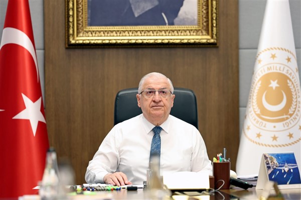MSB Bakanı Güler, Somali Genelkurmay Başkanı Mohamud’u kabul etti
MSB Bakanı Güler, Somali Genelkurmay Başkanı Mohamud’u kabul etti