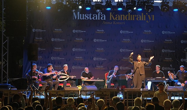 Mustafa Kandıralı eserleriyle anıldı Mustafa Kandıralı eserleriyle anıldı