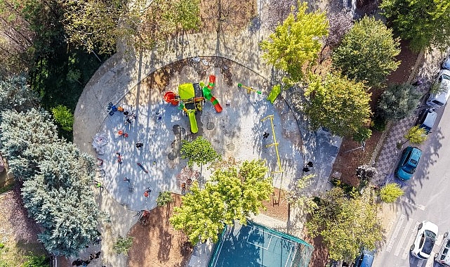 Narlıdere parkı baştan aşağı yenileniyor Narlıdere parkı baştan aşağı yenileniyor
