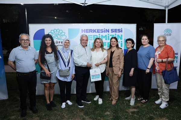 Nilüfer Belediye Başkanı Özdemir, Esentepeliler’i dinledi Nilüfer Belediye Başkanı Özdemir, Esentepeliler’i dinledi