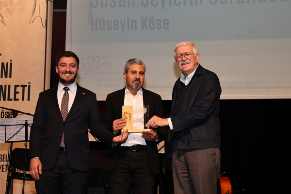 Nilüfer’de Mehmet H. Doğan Ödülü Hüseyin Köse’ye verildi Nilüfer’de Mehmet H. Doğan Ödülü Hüseyin Köse’ye verildi