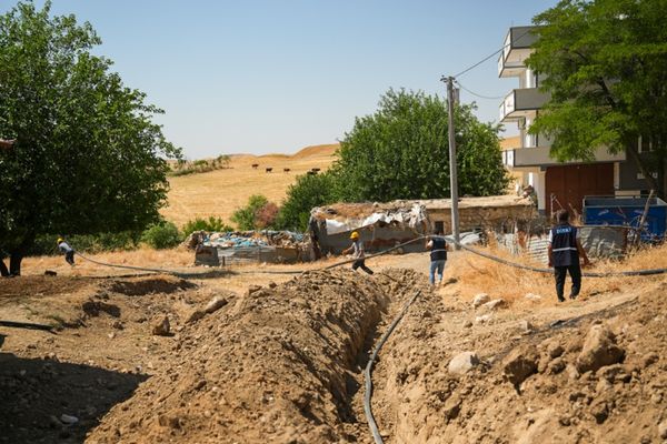 Nohuttepe’nin içme suyu hattı yenileniyor Nohuttepe’nin içme suyu hattı yenileniyor