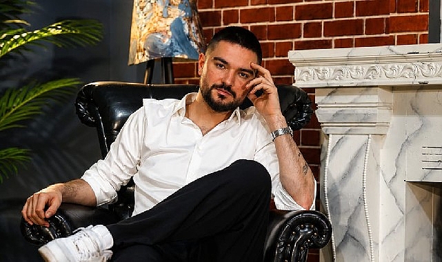 Onur Bertaraf, yeni şarkısı 'Küllerimden' ile yeni bir sayfa açıyor Onur Bertaraf, yeni şarkısı 'Küllerimden' ile yeni bir sayfa açıyor