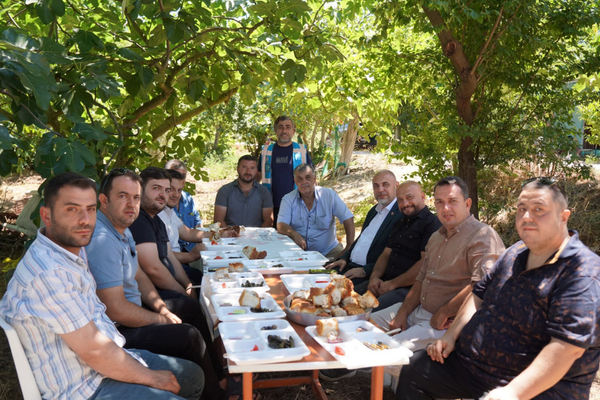 Orhangazi Belediyesi'nden mahallelere yerinde hizmet modeli Orhangazi Belediyesi'nden mahallelere yerinde hizmet modeli