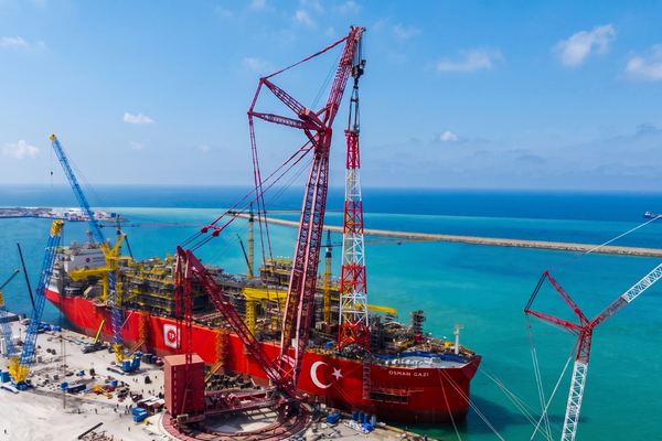 Osman Gazi’de alev kulesi montajı tamamlandı Osman Gazi’de alev kulesi montajı tamamlandı
