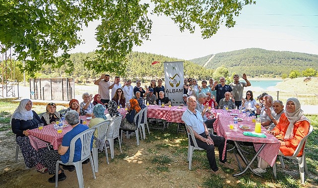 Osmangazi Belediyesi ALBAM Üyelerini Doğayla Buluşturdu Osmangazi Belediyesi ALBAM Üyelerini Doğayla Buluşturdu