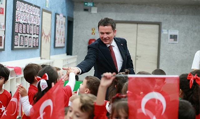 Osmangazi Belediyesi'nin Kreşlerinde Cumhuriyet Coşkusu Yaşandı