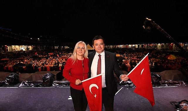 Osmangazi'de Cumhuriyet Coşkusu Dolu Dolu Yaşanacak Osmangazi'de Cumhuriyet Coşkusu Dolu Dolu Yaşanacak