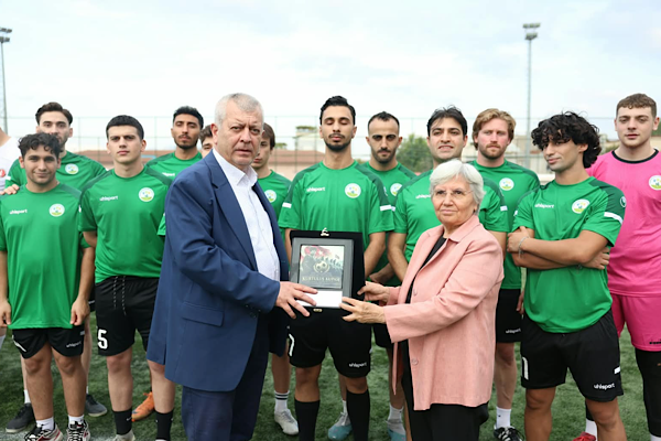 Osmangazi’de Kurtuluşun 104’üncü yılı futbol turnuvasıyla kutlandı