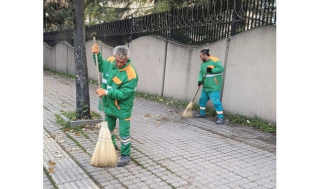 Osmangazi'de Temizlik Çalışmaları Aralıksız Sürüyor Osmangazi'de Temizlik Çalışmaları Aralıksız Sürüyor